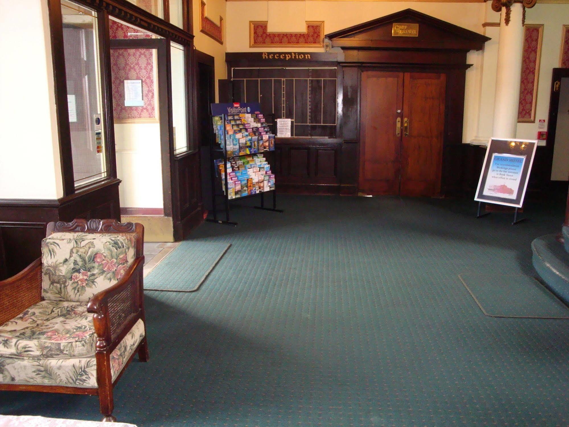 Grand Hotel - Whangarei Exterior photo